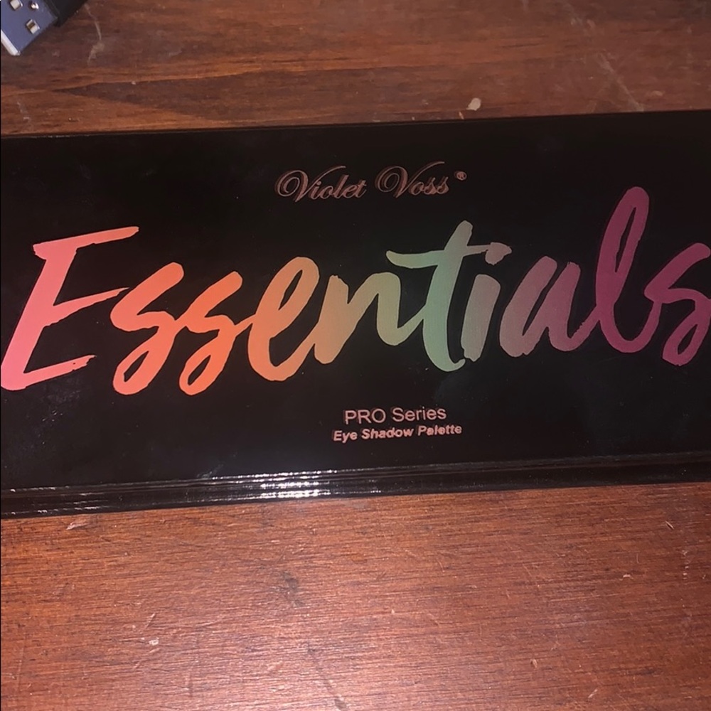 Violet Voss pallet